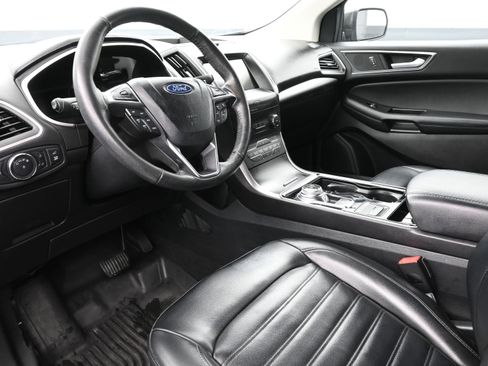 Used 2020 Ford Edge SEL w/ Convenience Package image 10