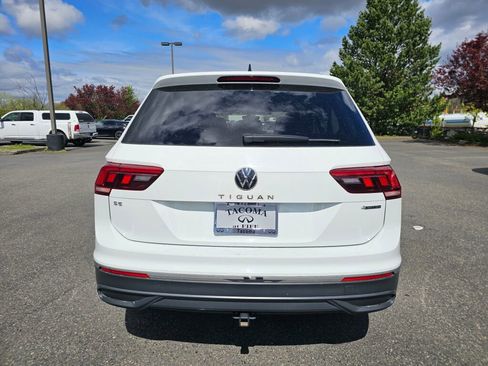 Used 2022 Volkswagen Tiguan SE AWD/4WD image 6