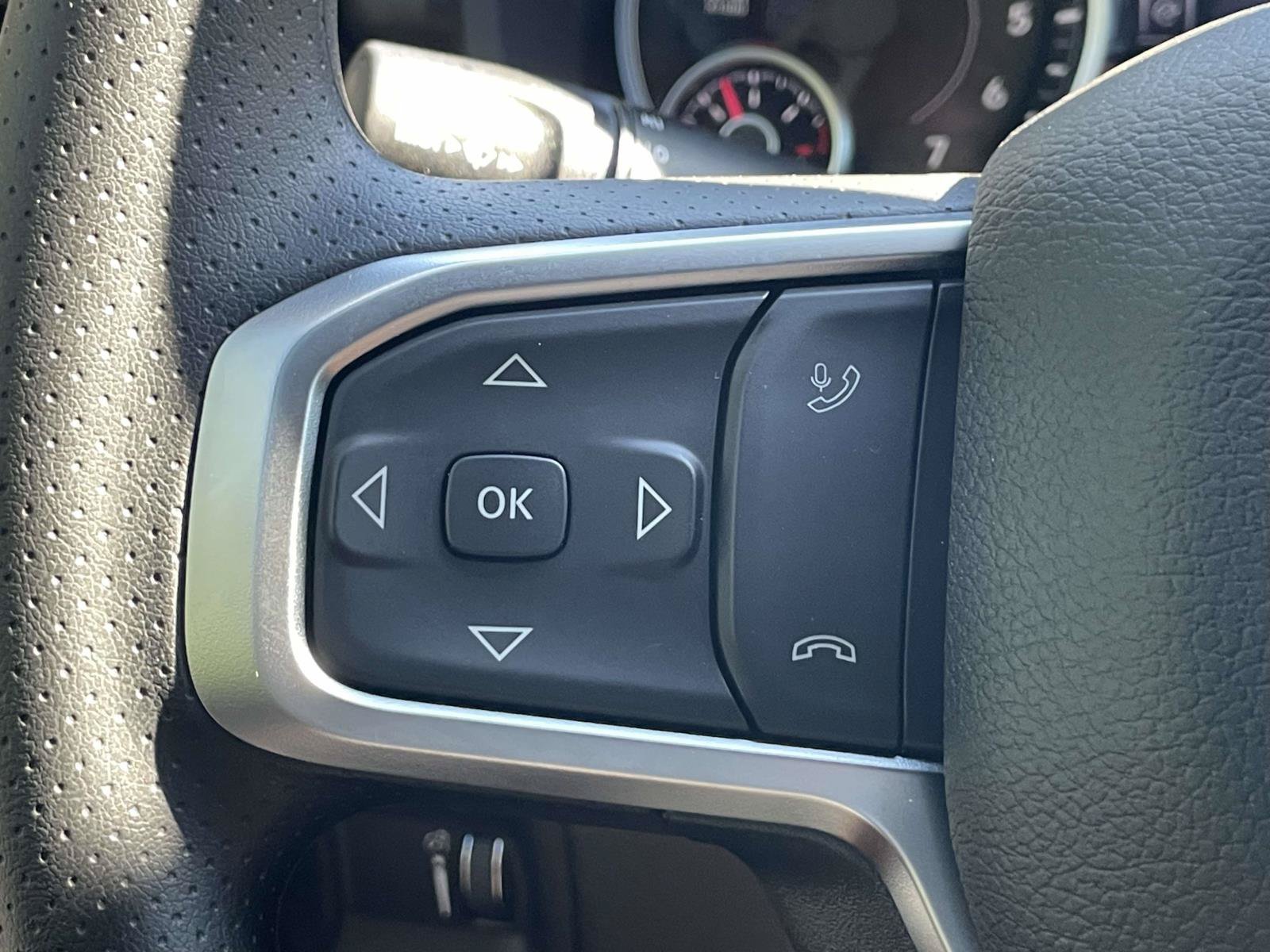 Used 2026 RAM 1500 Express AWD/4WD image 23