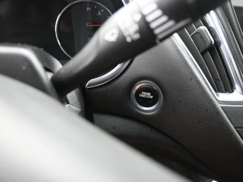 Used 2024 Chevrolet Malibu LT FWD image 19