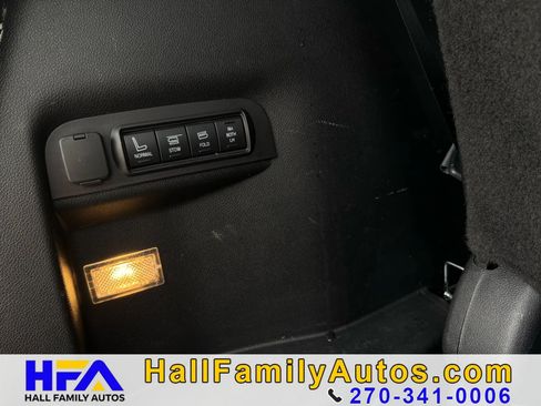 Used 2017 Ford Explorer Sport w/ Equipment Group 401A AWD/4WD image 38