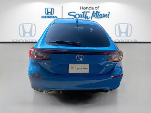 Used 2022 Honda Civic Sport Touring image 6
