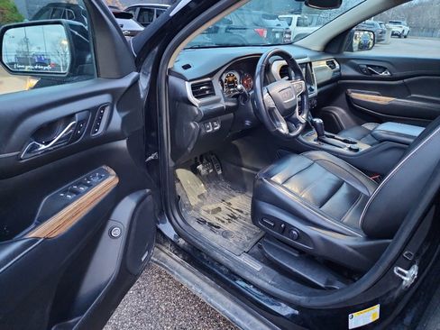 Used 2019 GMC Acadia Denali w/ Technology Package image 10