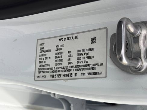 Used 2022 Tesla Model 3 Long Range image 45