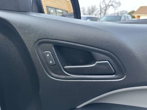 Used 2020 Chevrolet Colorado W/T image 27