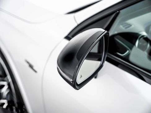 Certified 2026 Mercedes-Benz GLC 43 AMG 4MATIC image 22