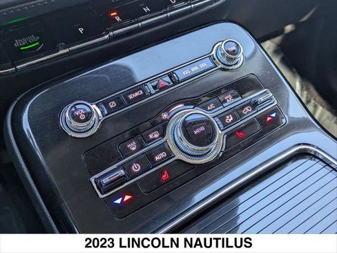 Used 2023 Lincoln Nautilus AWD w/ Premium Package image 19