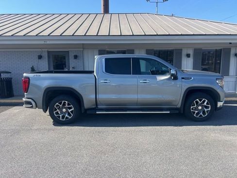 Used 2024 GMC Sierra 1500 SLT w/ SLT Premium Plus Package image 2