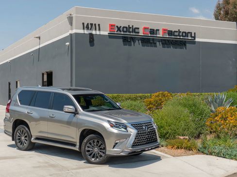 Used 2022 Lexus GX 460 Premium w/ Accessory Package AWD/4WD image 1