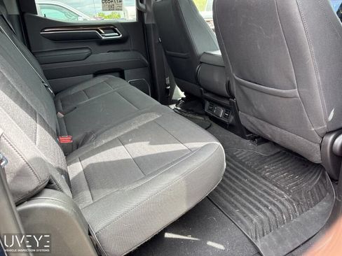 Used 2023 Chevrolet Silverado 1500 LT AWD/4WD image 44