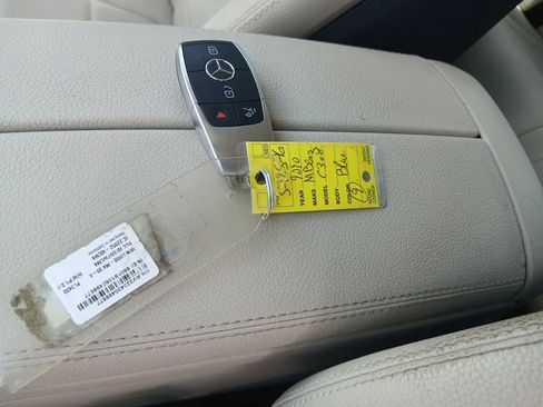 Used 2020 Mercedes-Benz C 300 Sedan image 11