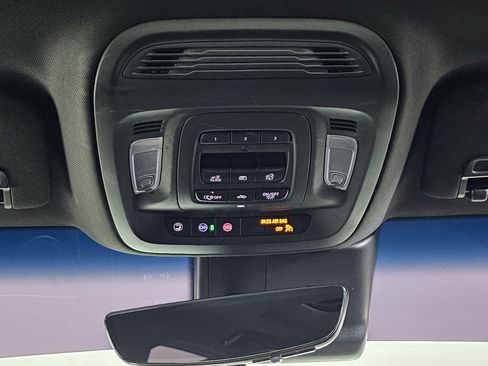 Used 2021 Cadillac CT5 V w/ Premium Package image 31