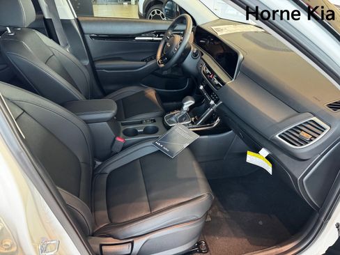 New 2026 Kia Seltos SX image 18