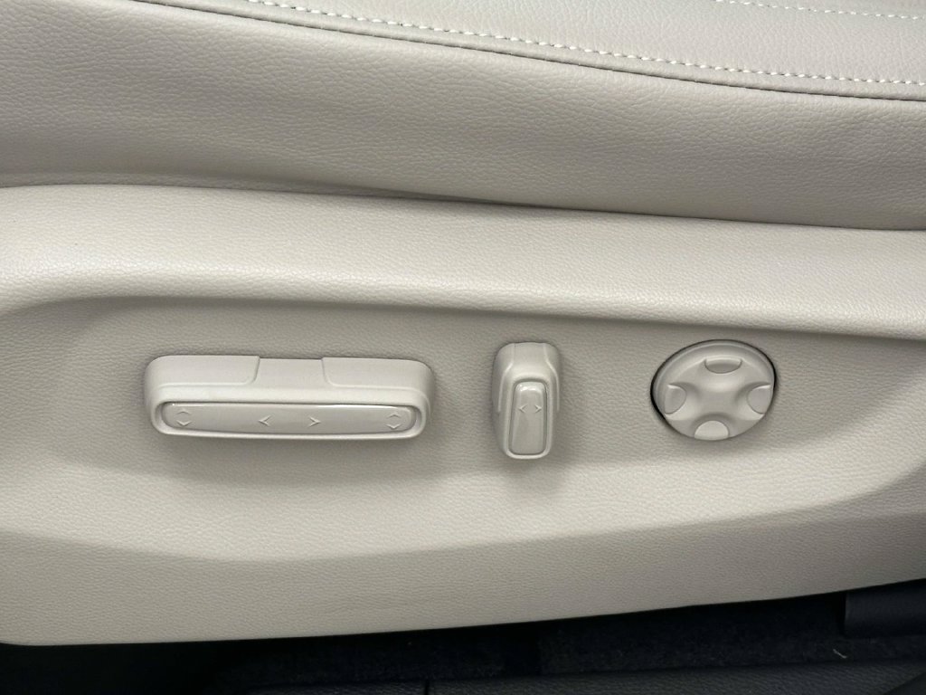 New 2027 Honda Odyssey EX-L image 16