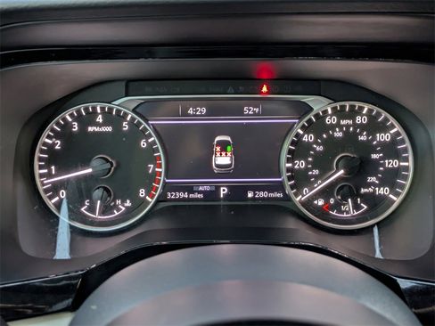 Used 2023 Nissan Pathfinder SL w/ SL Premium Package image 30