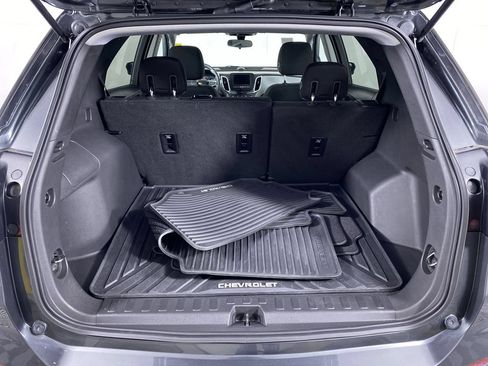 Used 2019 Chevrolet Equinox LS w/ LS Convenience Package FWD image 13