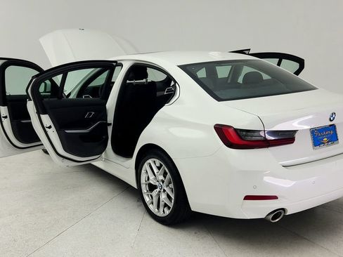 Used 2025 BMW 330i Sedan RWD image 12