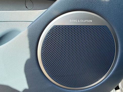 Used 2023 Genesis GV60 Performance image 13