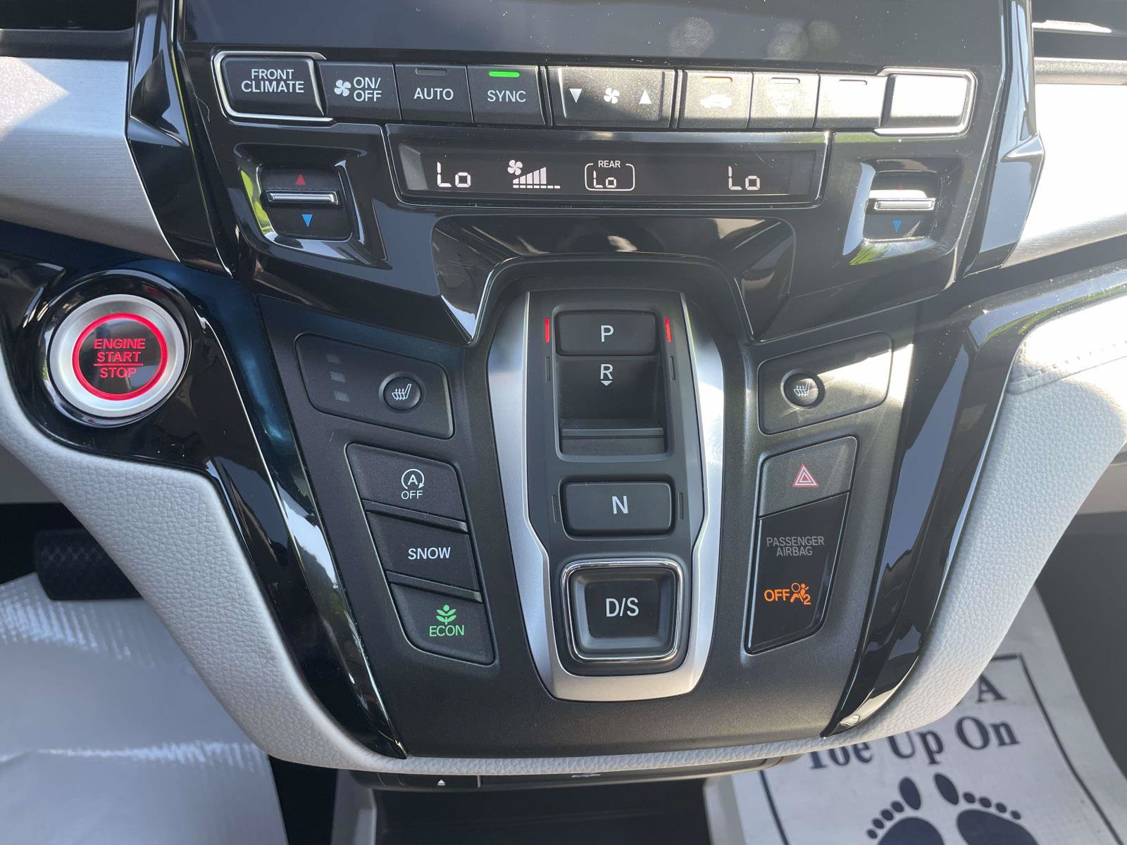 Certified 2024 Honda Odyssey Touring image 18
