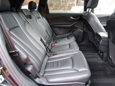 Used 2018 Audi Q7 3.0T Premium Plus image 50