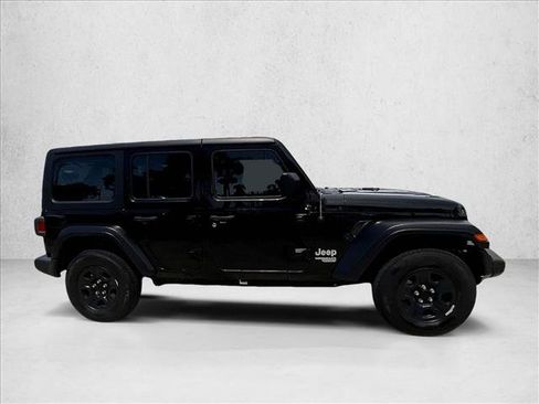 Used 2021 Jeep Wrangler Unlimited Sport AWD/4WD image 5