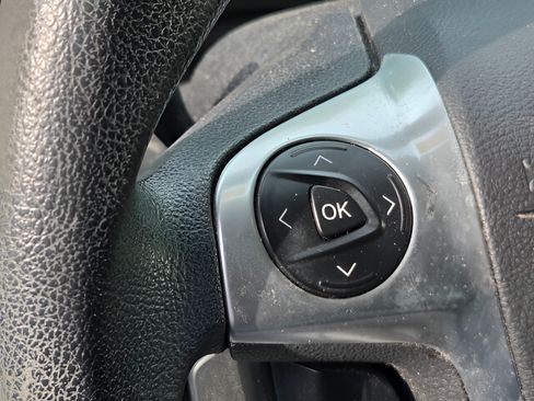 Used 2015 Ford Escape SE FWD image 6