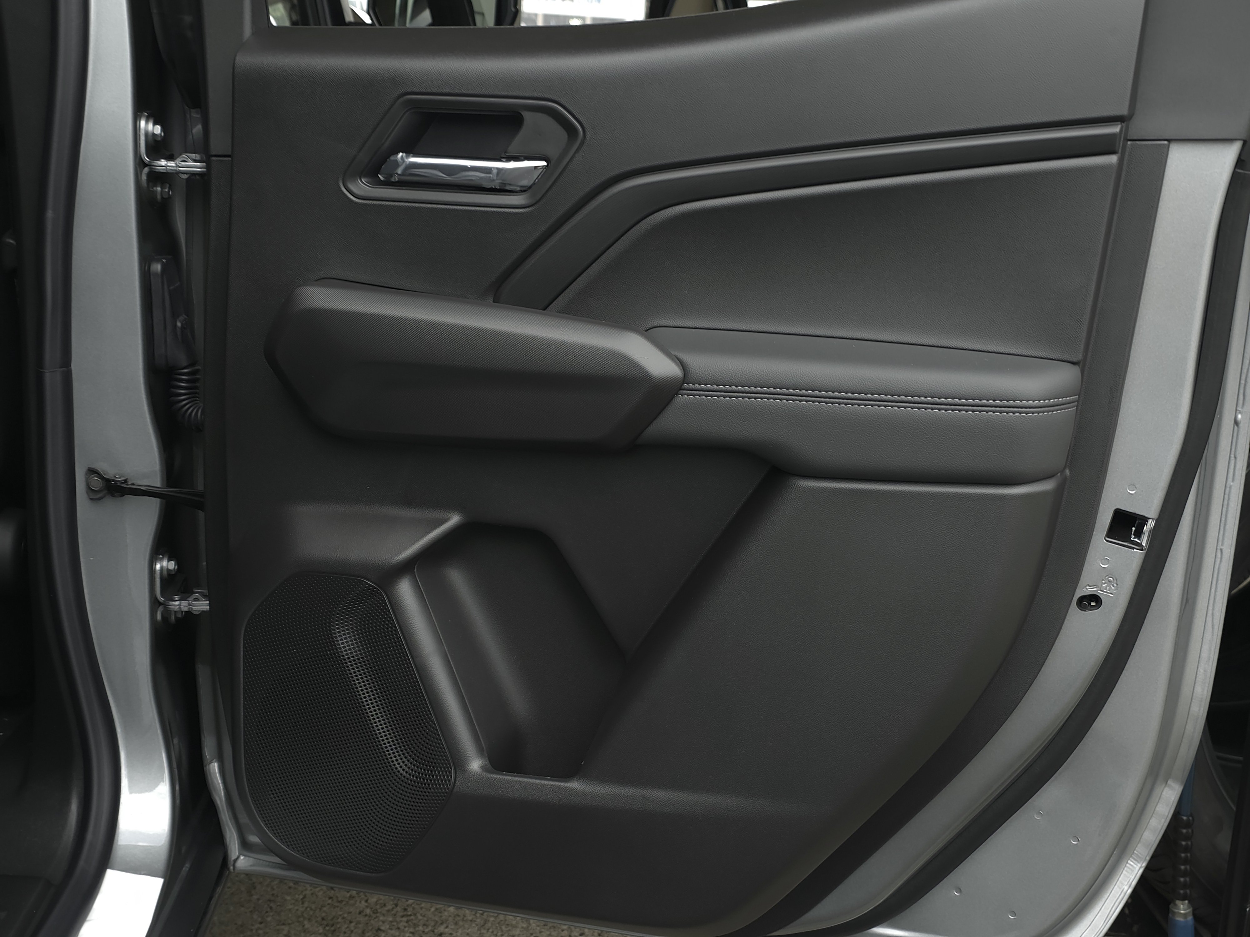 New 2026 GMC Canyon Elevation w/ Convenience Package RWD image 33