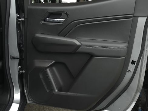 New 2026 GMC Canyon Elevation w/ Convenience Package RWD image 33