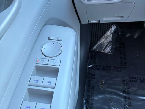 Used 2024 Hyundai Kona SEL image 26