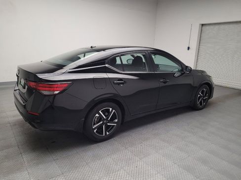 Used 2025 Nissan Sentra SV w/ All-Weather Package image 10