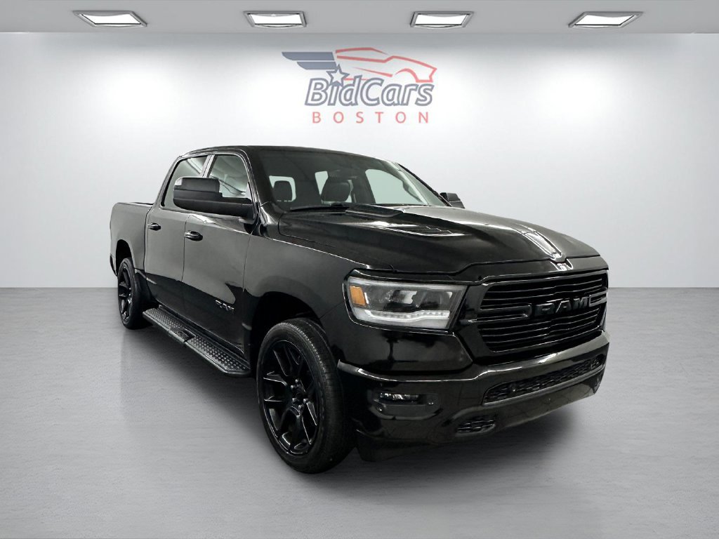Used 2024 RAM 1500 Laramie AWD/4WD image 3