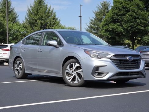 Used 2023 Subaru Legacy Premium AWD/4WD image 2