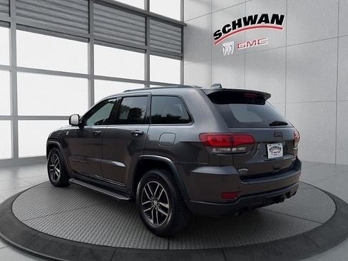 Used 2017 Jeep Grand Cherokee Trailhawk AWD/4WD image 6