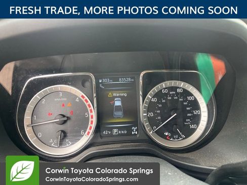 Used 2017 Nissan Titan Platinum Reserve image 15