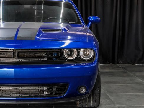 Used 2019 Dodge Challenger SXT w/ Blacktop Package RWD image 48