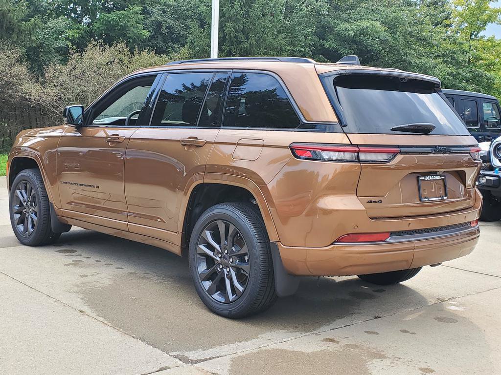 New 2026 Jeep Grand Cherokee Limited AWD/4WD image 4