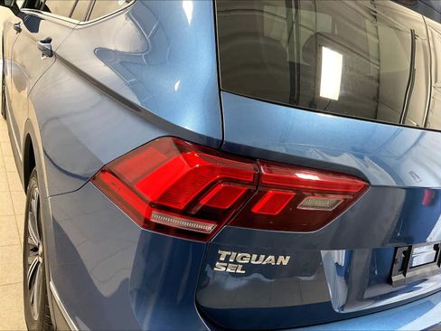 Used 2018 Volkswagen Tiguan SEL image 34
