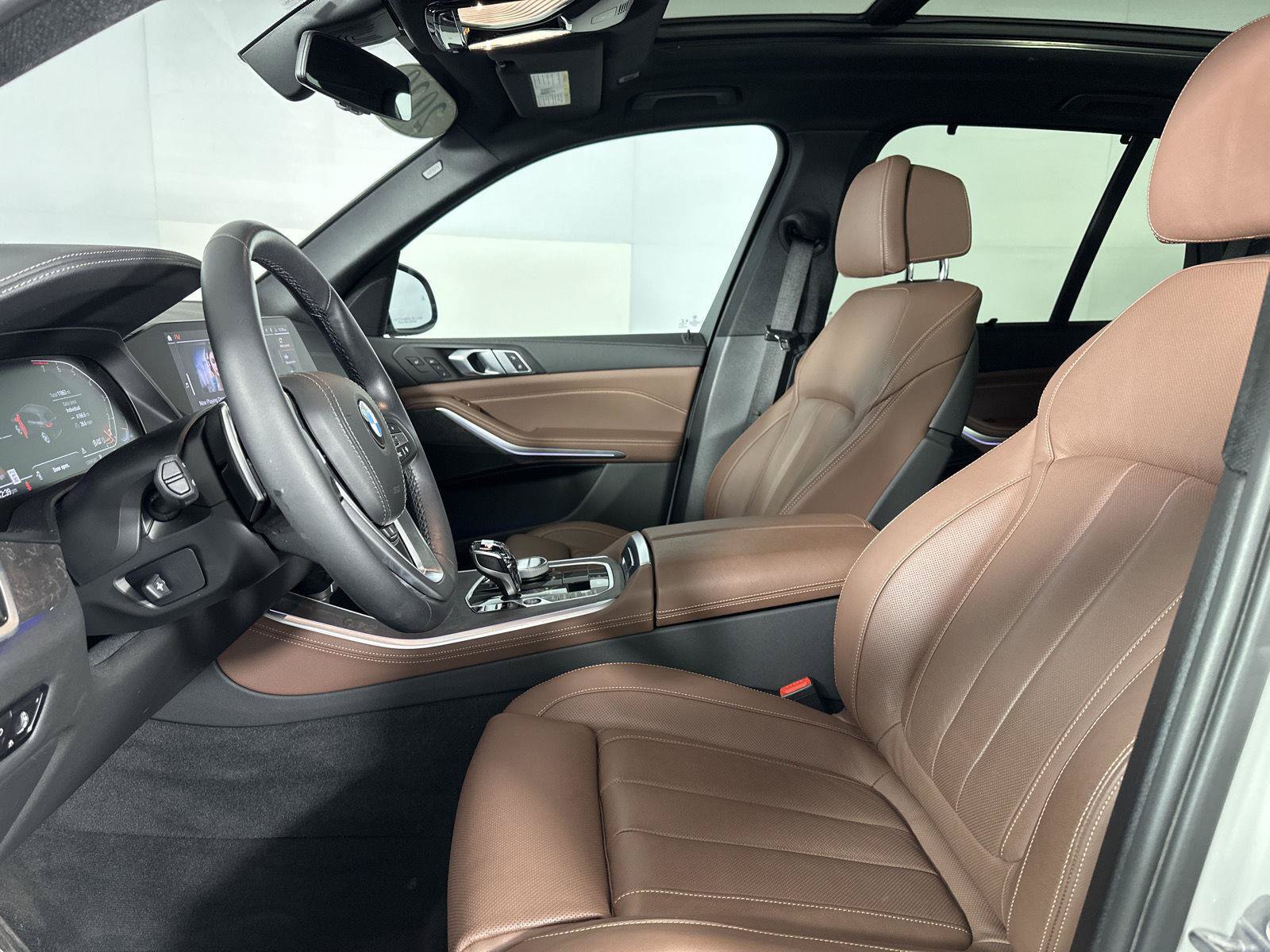Used 2020 BMW X5 xDrive40i w/ Premium Package AWD/4WD image 6