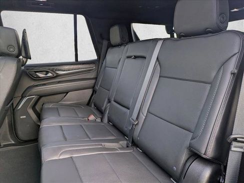 Used 2021 GMC Yukon Denali w/ Denali Premium Package image 18