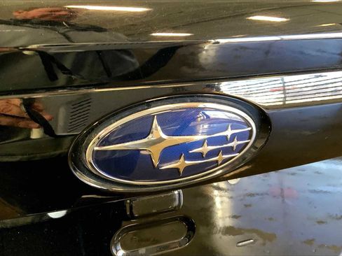 Used 2019 Subaru Crosstrek 2.0i Premium w/ Popular Package #3 image 32