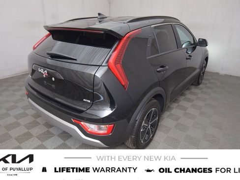New 2025 Kia Niro EX image 5