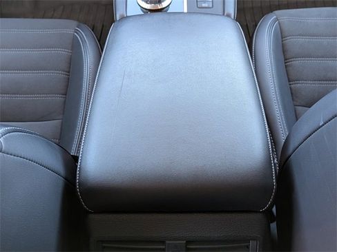 Used 2024 Mitsubishi Outlander FWD image 14