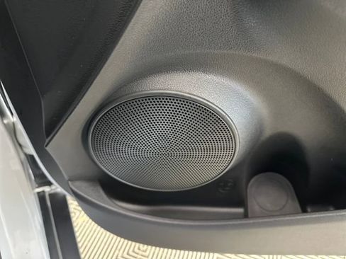 Used 2021 Hyundai Kona Limited image 29