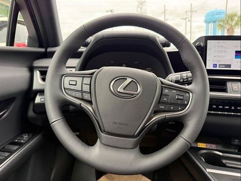 New 2026 Lexus UX 300h FWD image 15