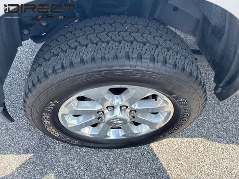 Used 2026 RAM 2500 Laramie w/ Sport Appearance Package AWD/4WD image 35