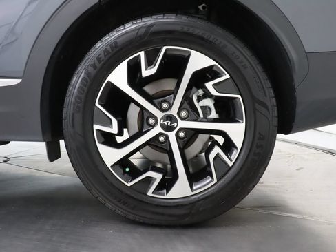 Used 2023 Kia Sportage EX AWD/4WD image 40