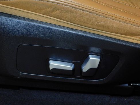 Used 2023 BMW X4 xDrive30i image 30