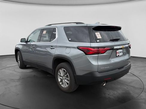 Used 2023 Chevrolet Traverse LT w/ LPO, Cargo Package AWD/4WD image 7