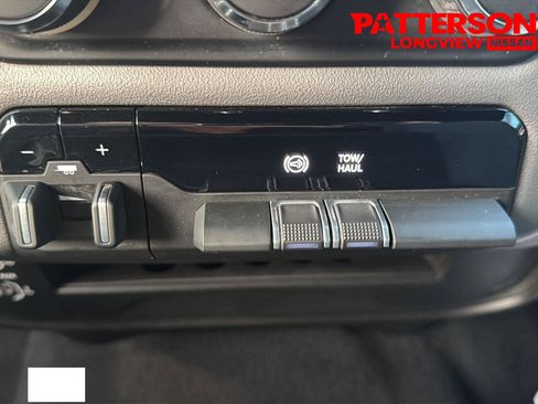 Used 2024 RAM 2500 Big Horn AWD/4WD image 14