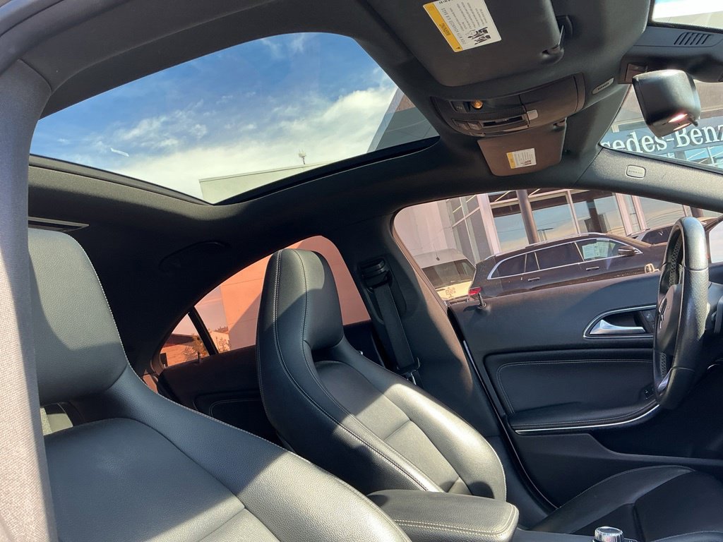 Used 2018 Mercedes-Benz CLA 250 image 21